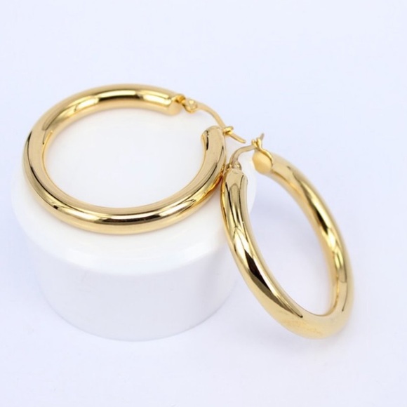 NEW 18K Yellow Gold Round 1.2” Tube Hoop Earrings - Picture 4 of 7